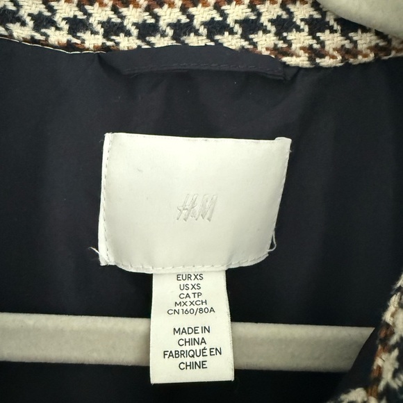 Women’s H&M Houndstooth Print Jacket Size Small - Picture 5 of 5